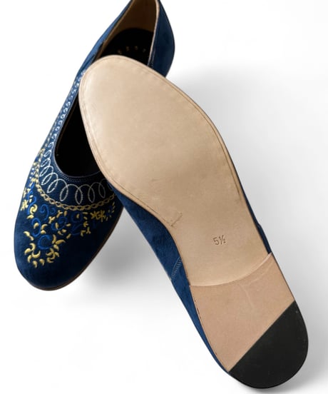 【残り1点】Post Production / Dress Pumps Embroidery Lamb Suede -Blue-