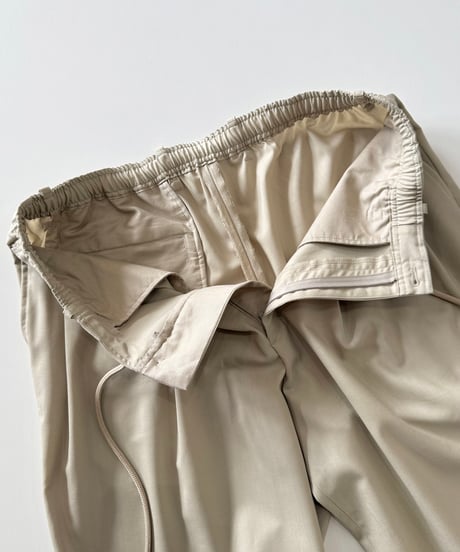 【26SS】 MARKAWARE Organic Wool 2/80 Tropical Double Pleated Easy Trousers -Beige-