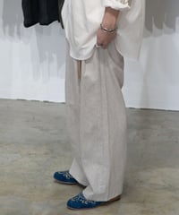 【26SS】 Urig / PIN STRIPE 3TUCK PANTS NL -ECRU ST-