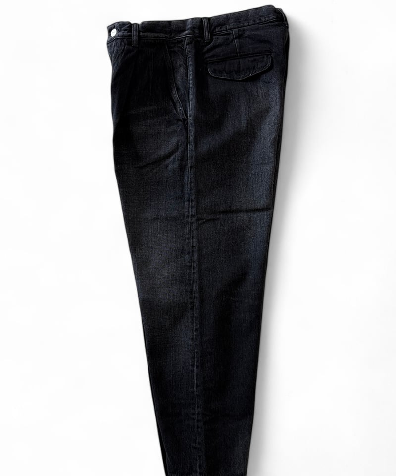 Graphpaper / Selvage Denim Two Tuck Tapered Pan Graphpaper / Selvage Denim Two Tuck Tapered Pan