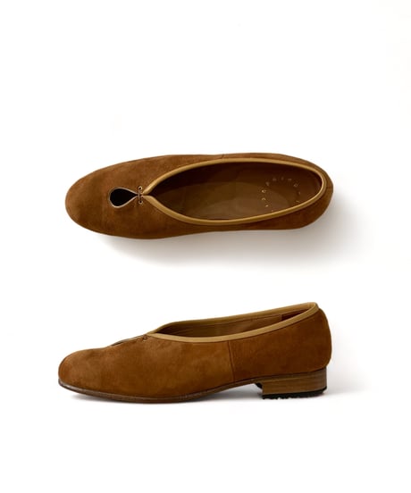 Post Production / Tear Pumps -Lamb Suede-