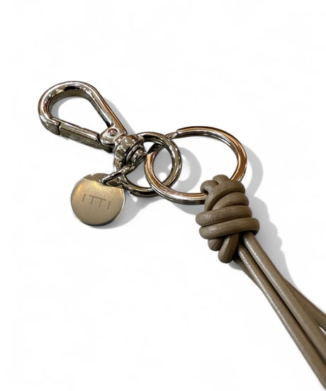 ITTI / CRISTY KNOT FINGER CIRCLE CHARM / RAPTO JP