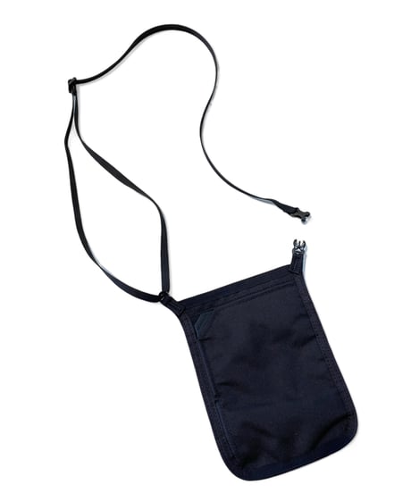 MONOLITH / NECK POUCH STANDARD S BLACK
