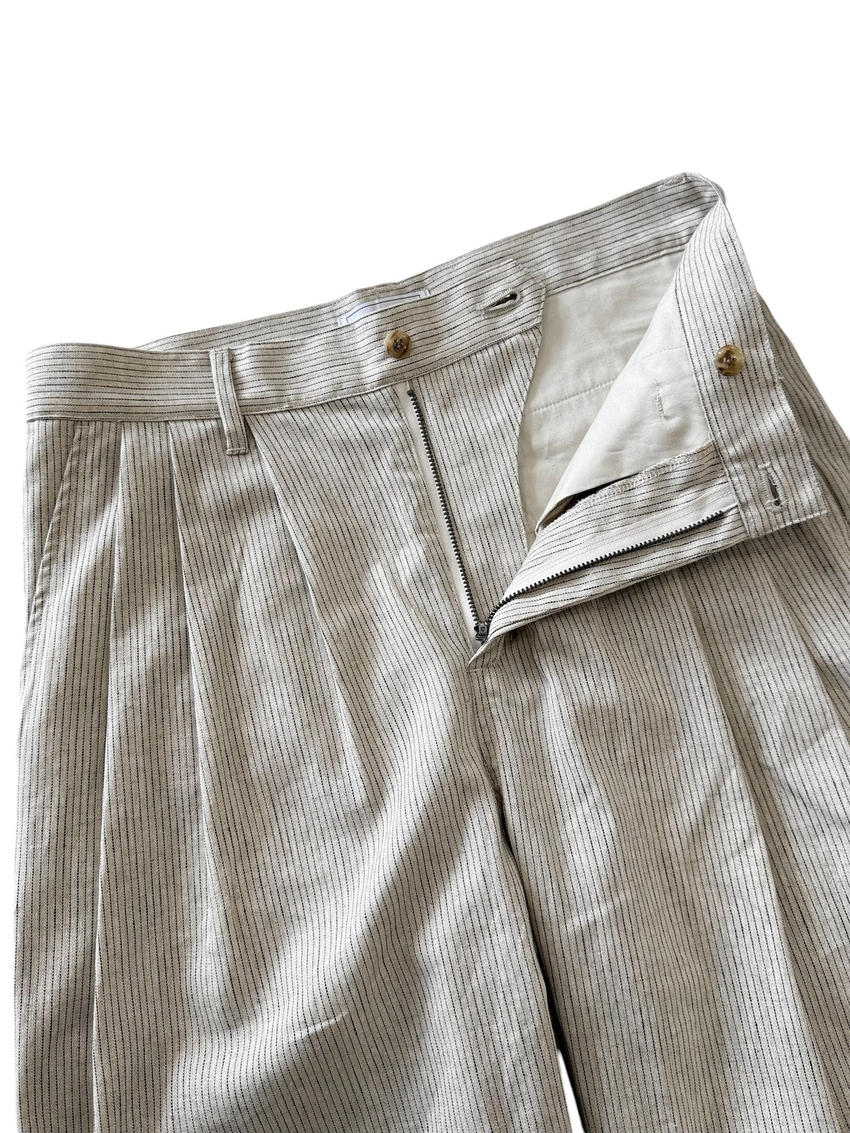 26SS】 Urig / PIN STRIPE 3TUCK PANTS NL -ECRU S