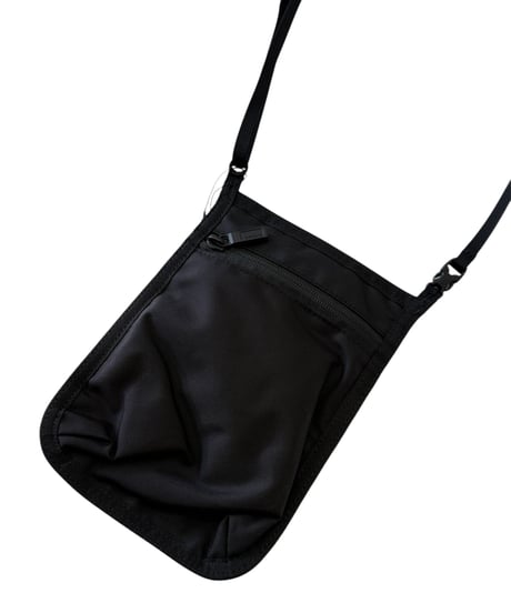 【残り1点】 MONOLITH / NECK POUCH STANDARD M -BLACK-