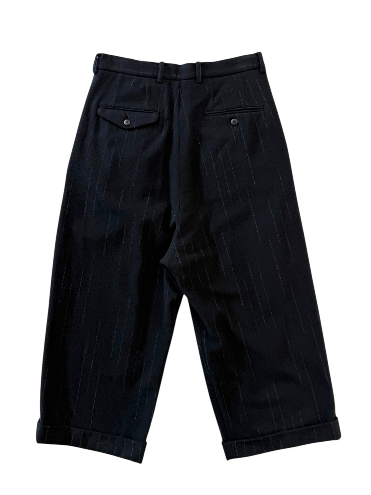 SALE】 YOKO SAKAMOTO / DOUBLE PLEATED CROPPED T