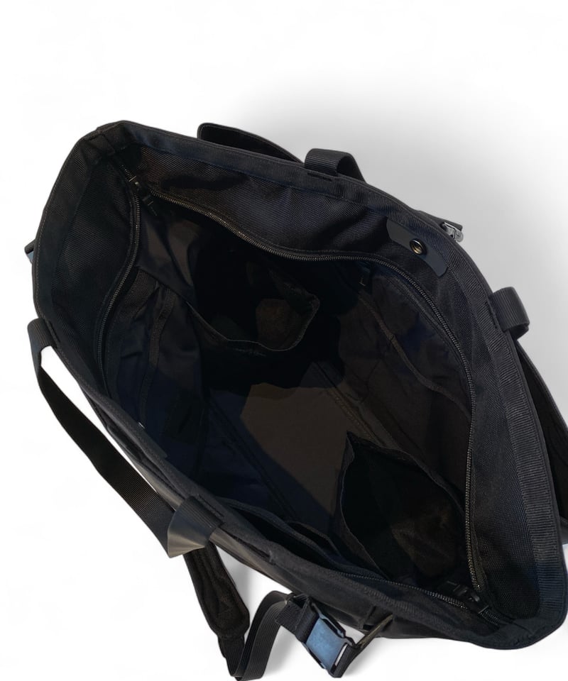 MONOLITH / SHOOTING TOTE PRO M BLACK | YURAGI