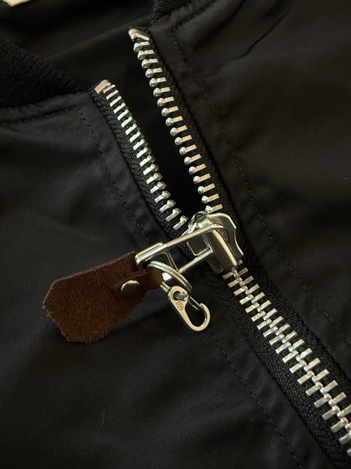 25AW】refomed / CASTRO JAMPER -BLACK- | YURAGI