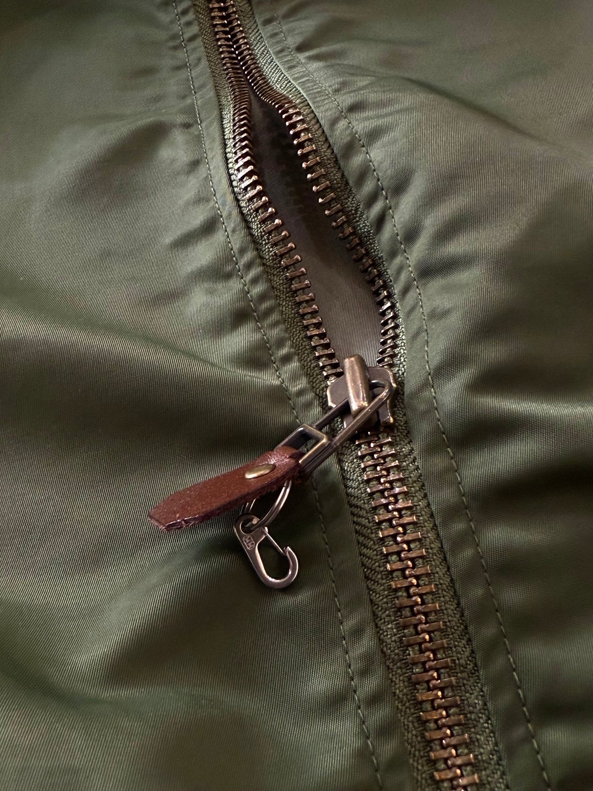 25AW】refomed / CASTRO JAMPER -OLIVE- | YURAGI