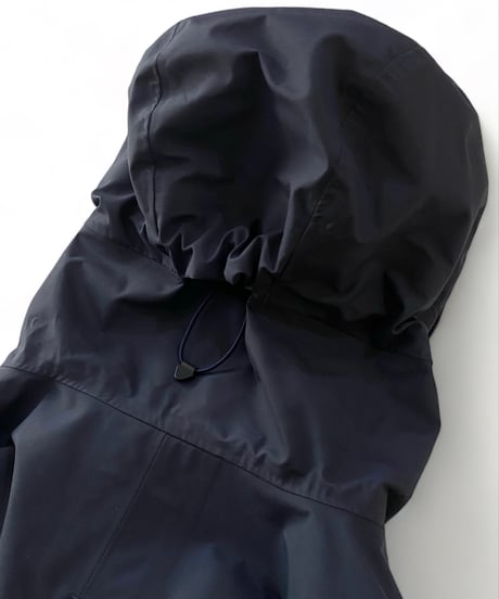 DAIWA LIFESTYLE BASE / SHELL PARKA -NAVY-