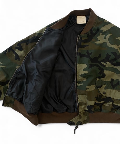 refomed / CASTRO JAMPER -CAMO-
