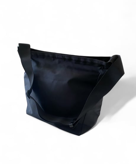 MONOLITH / SHOULDER STANDARD HEXA M -BLACK-