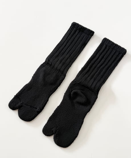【26SS】 YOKO SAKAMOTO / TABI PILE SOCKS -BLACK-