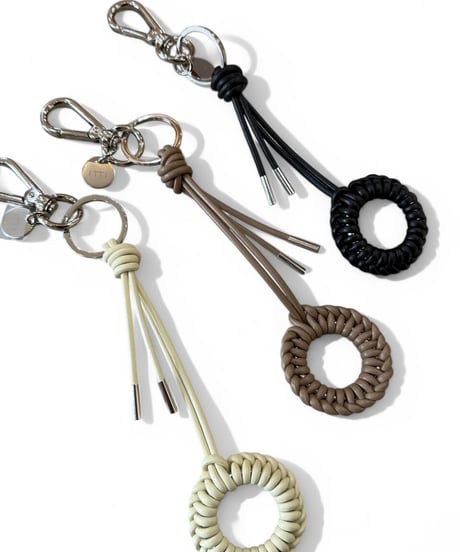 ITTI / CRISTY KNOT FINGER CIRCLE CHARM / RAPTO JP