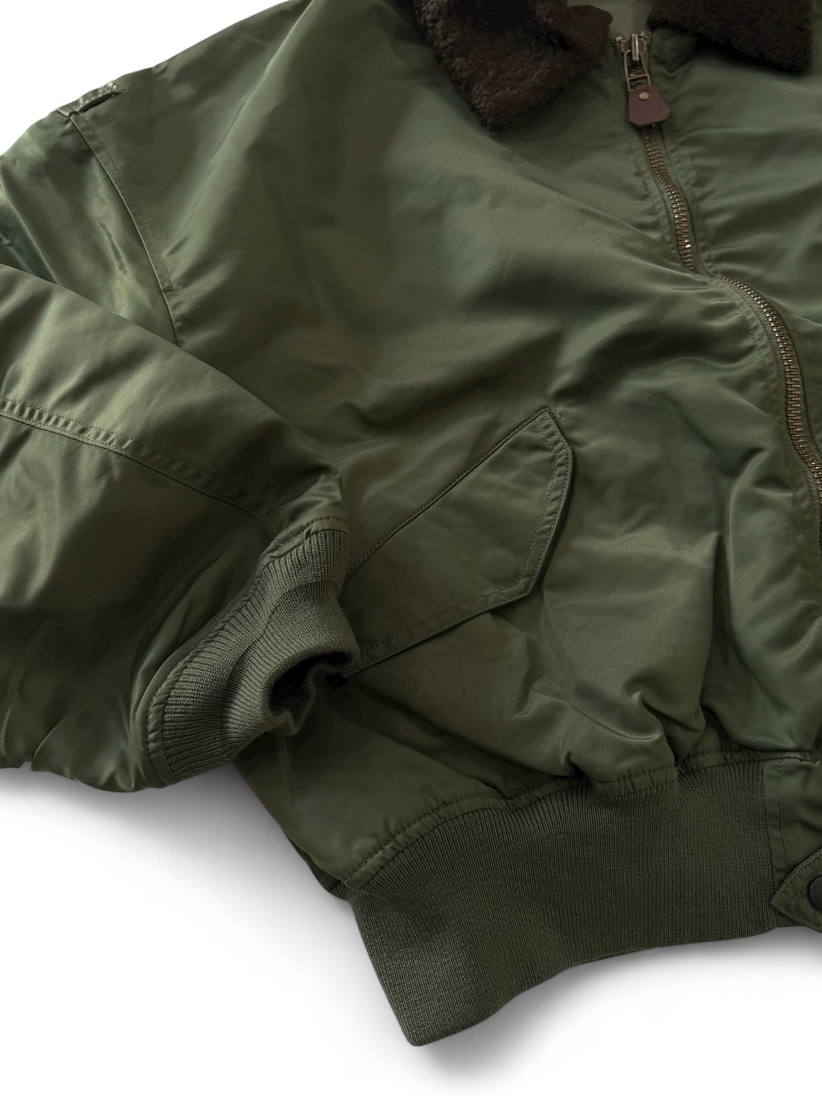 25AW】refomed / CASTRO JAMPER -OLIVE- | YURAGI