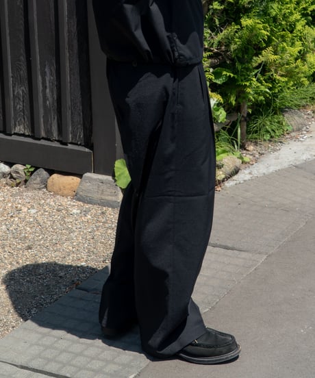 【26SS】 YOKO SAKAMOTO / DOUBLE PLEATED TROUSERS -BLACK-