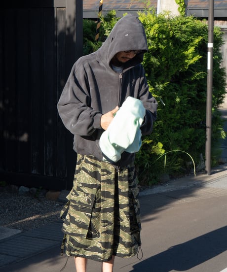 【26SS/残り1点】 refomed / FRESH MAN ZIPUP HOODIE -CHACOAL-