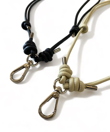 ITTI / HERRIE PHONE STRING / STCOW -IVORY-