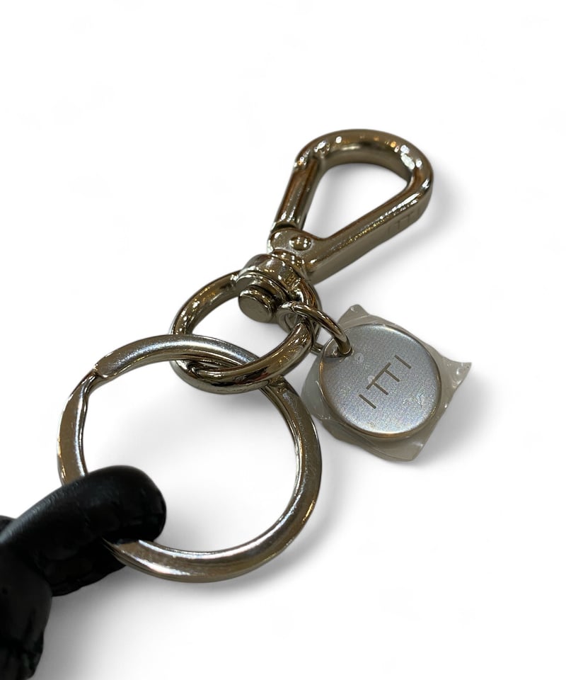 ITTI CRISTY SNAKENOT CHARM ストラップ　ブラック ITTI (イッチ) | CRISTY SNAKEKNOT CHARM BK / STCOW
