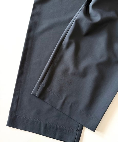 【26SS】 MARKAWARE Organic Wool 2/80 Tropical Double Pleated Easy Trousers -Charcoal-