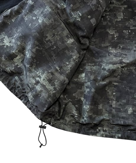 【26SS】 TENHALF / REVERSIBLE MOUNTAIN PARKER -BLACK-