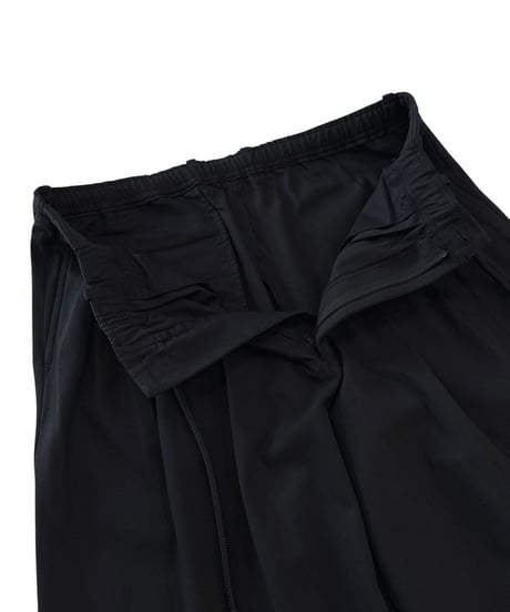 【26SS】 MARKAWARE / Organic Cotton Voile Yarn Twill Triple Pleated Easy Trousers -Black-