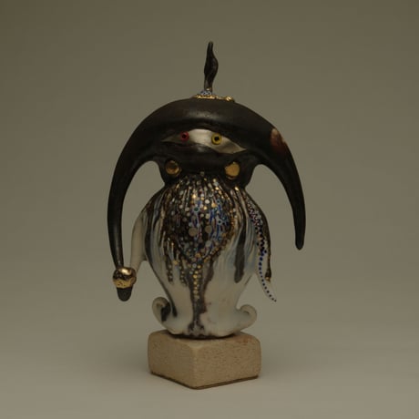 湖面に映る三日月ヴェール　/　佐伯裕圭