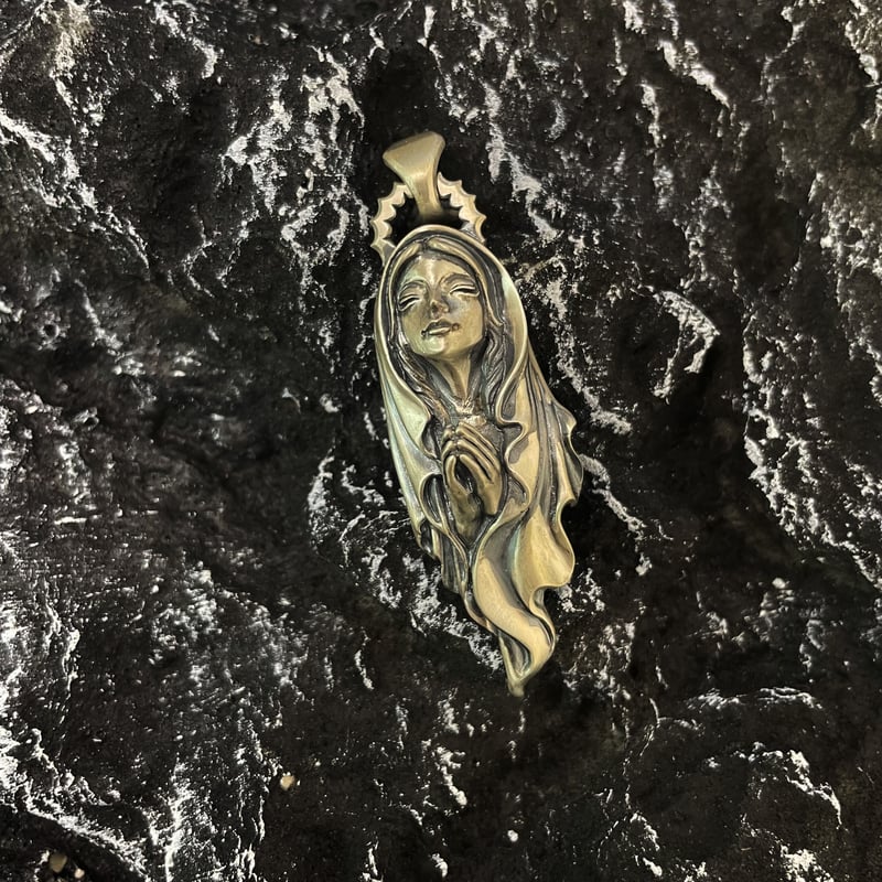 Mad Graffiti マッドグラフィティ バージンマリー 【pray】 