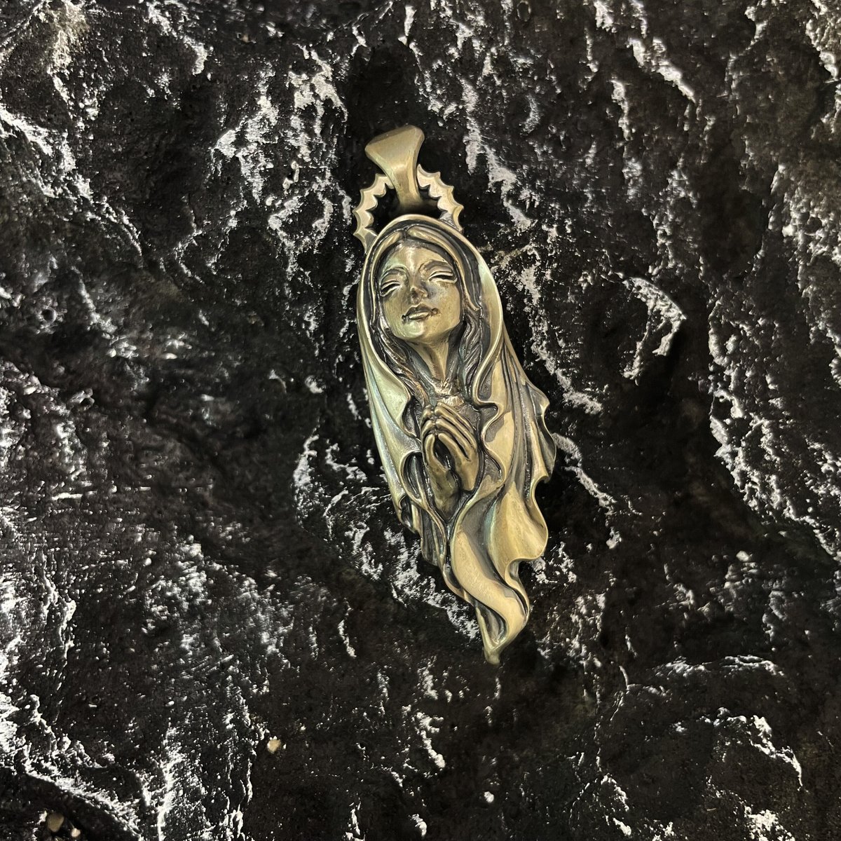 マッドグラフィティ バージンマリー pray \