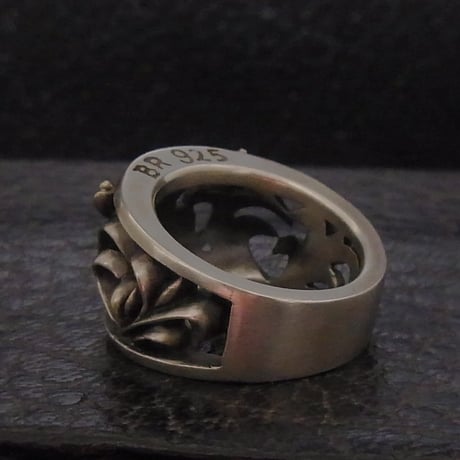 BLIND RABBIT（ブラインドラビット）GARDEN RING