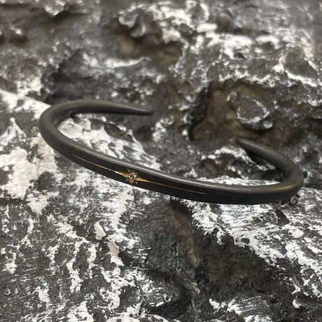 amp japan アンプジャパン　バングル　Black Brass Bangle With Diamond