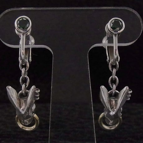 BLIND RABBIT ブラインドラビット NEVELET　Earring B