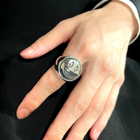 TRAVIS WALKER トラヴィスワーカー BRASS/SILVER EMOJI IN SIGNET RING