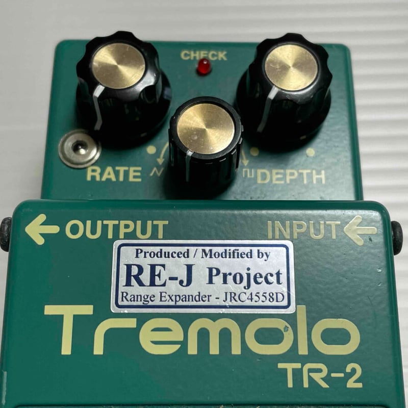 BOSS TR-2 モディファイ品 BOSS TR-2 Tremolo JHS Pedals MOD. - Geek IN Box