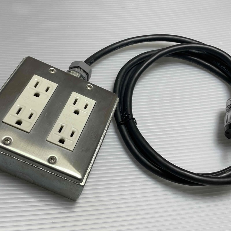 PRO CABLE プロケーブル 最高峰の4個口重鉄タップ USED品 PRO CABLE プロケーブル 最高峰の4個口重鉄タップ USED品
