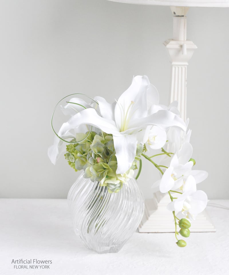 専用　豪華に咲くカサブランカ　クレイフラワー 樹脂粘土のカサブランカ＊クレイフラワー＊一輪挿し アート