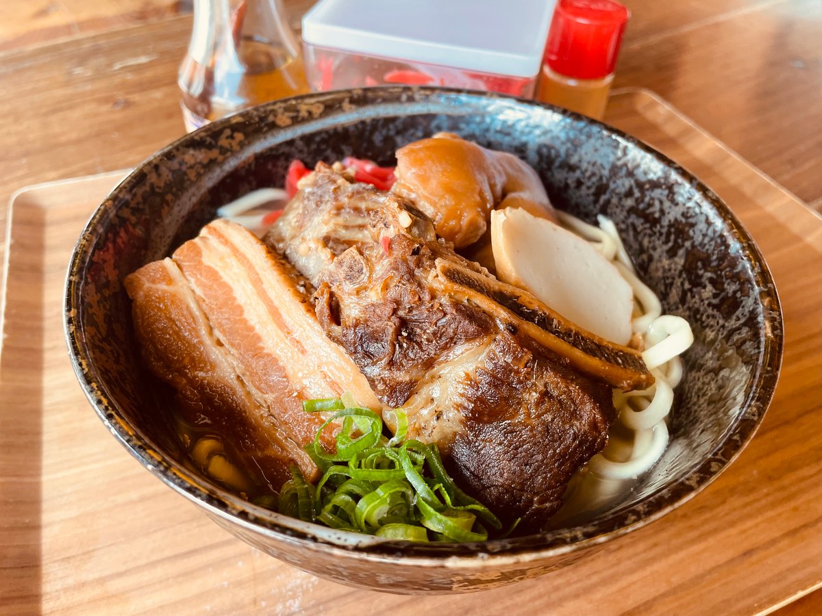冷凍）だるまそば4食セット！（豚三枚肉・本ソーキ・軟骨ソーキ・て