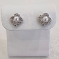 アコヤベビーパールピアス