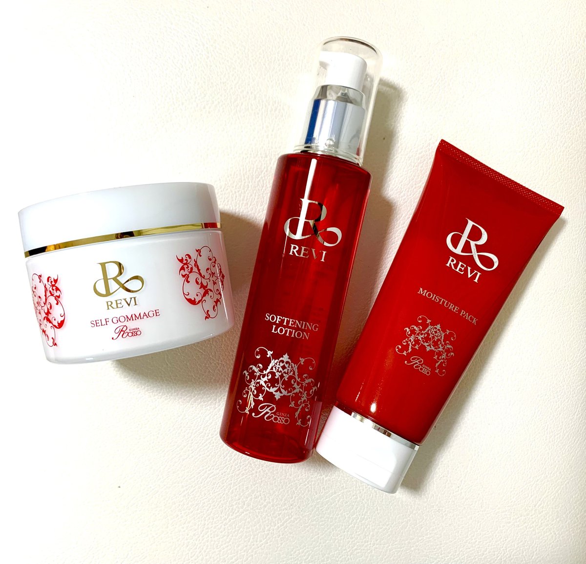 REVI ルヴィ 3点セット 化粧水＋洗顔＋セルフゴマージュS 次回割引有り 週1のセルフエステ🍬REVI 肌リセットケア3点セット ¥32,780 | ViDA