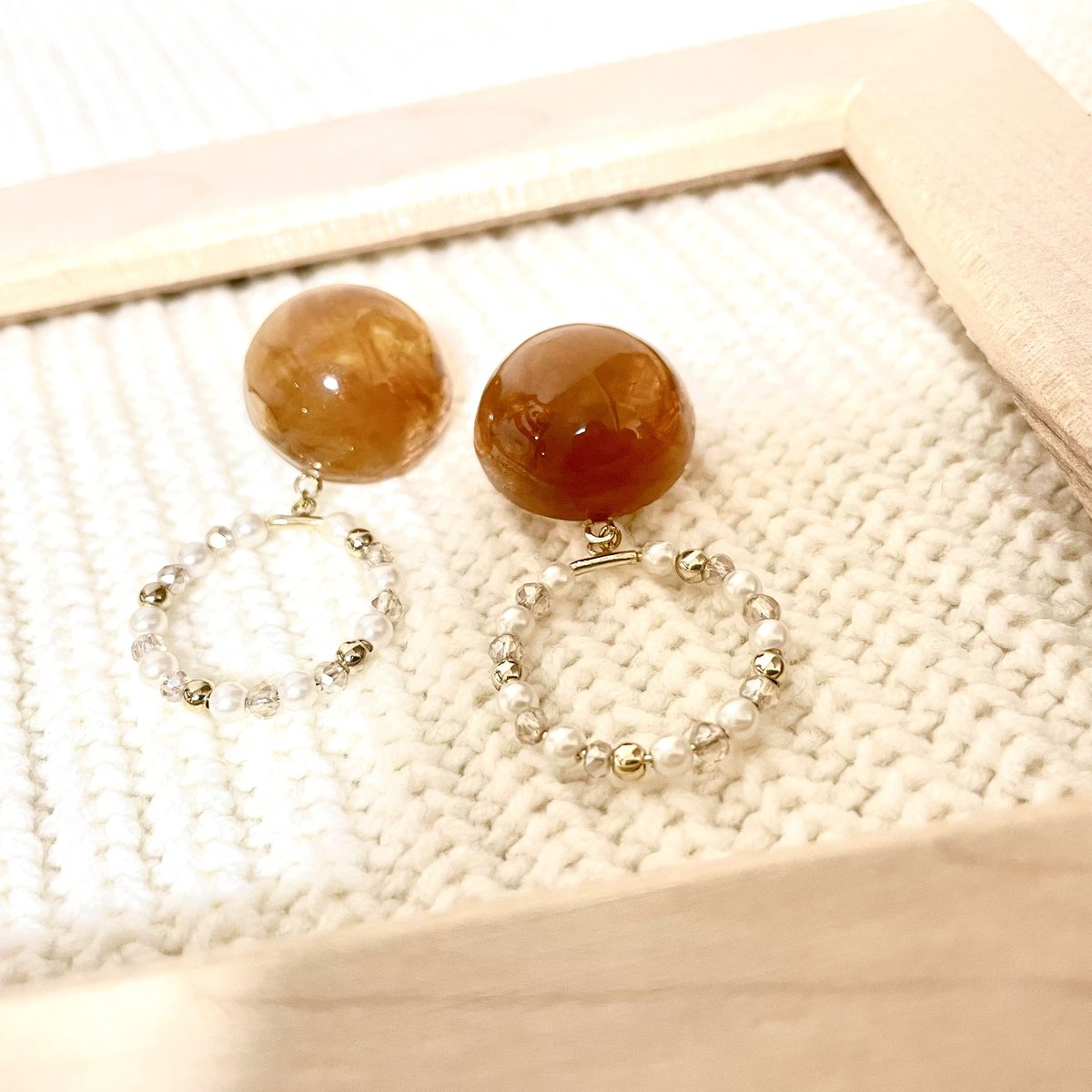 N2 レジン&ビーズフープピアス | Merryde +5