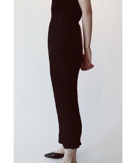 black pencil skirt