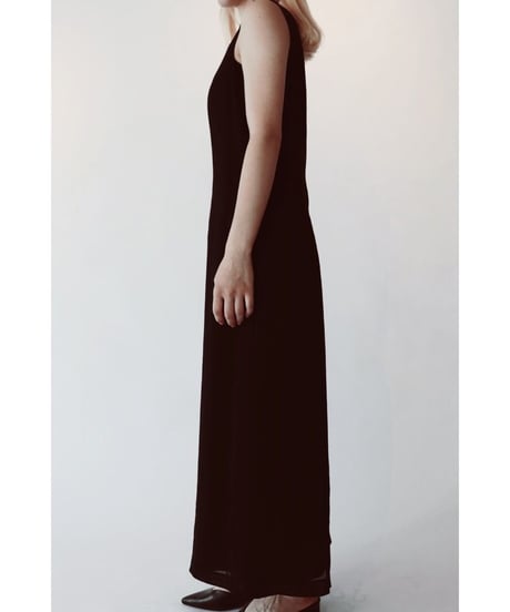 sleeveless long dress