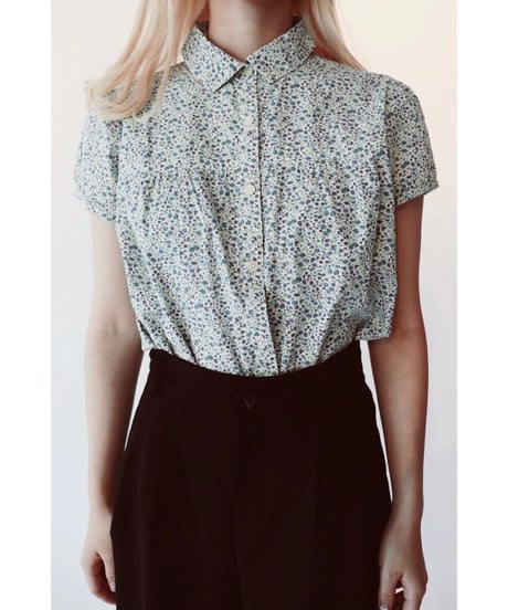 petit flower blouse