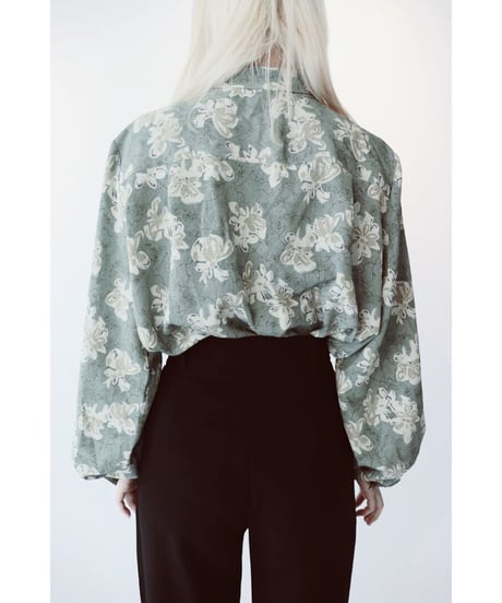 flower ribbon blouse