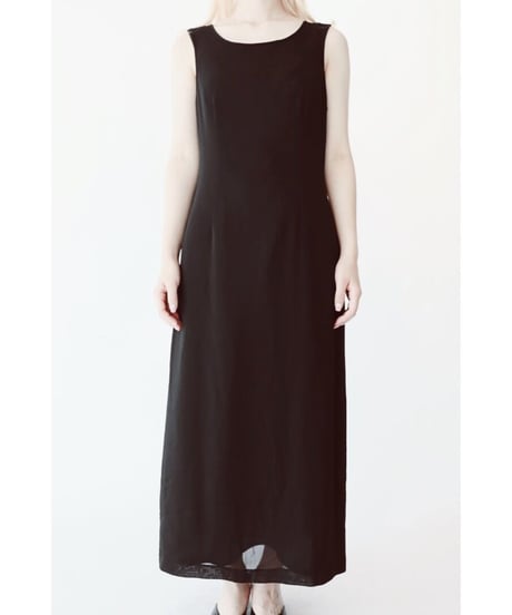 sleeveless long dress