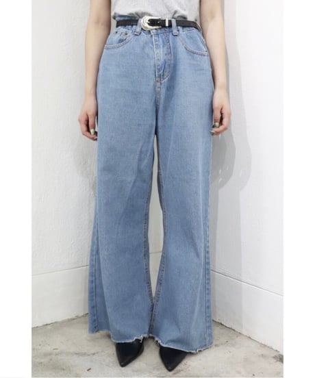 loose denim pants