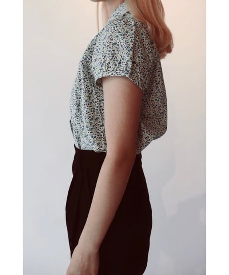 petit flower blouse
