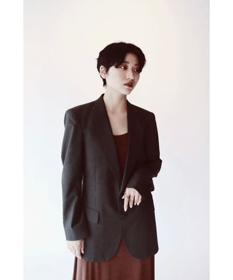 gray tailored jacket 2