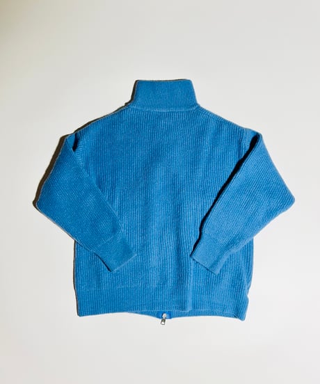 blue pocket zip knit