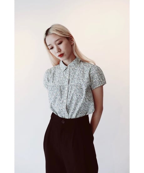 petit flower blouse